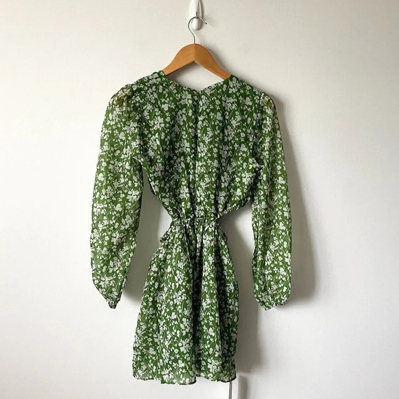 Abercrombie & Fitch Long Sleeve Cut Out Mini Dress NWT Green Floral Size Small - Picture 5 of 7